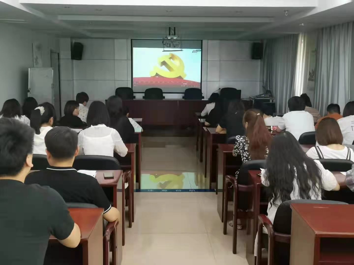 4-210Q3103332561 中国·6163银河(股份)有限公司-官方网站